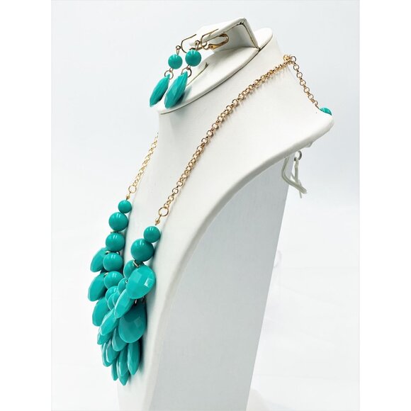 RIAH FASHION Teal Turquoise Teardrop Bib Statement Necklace & Earring Set NEW!!! - Picture 2 of 2